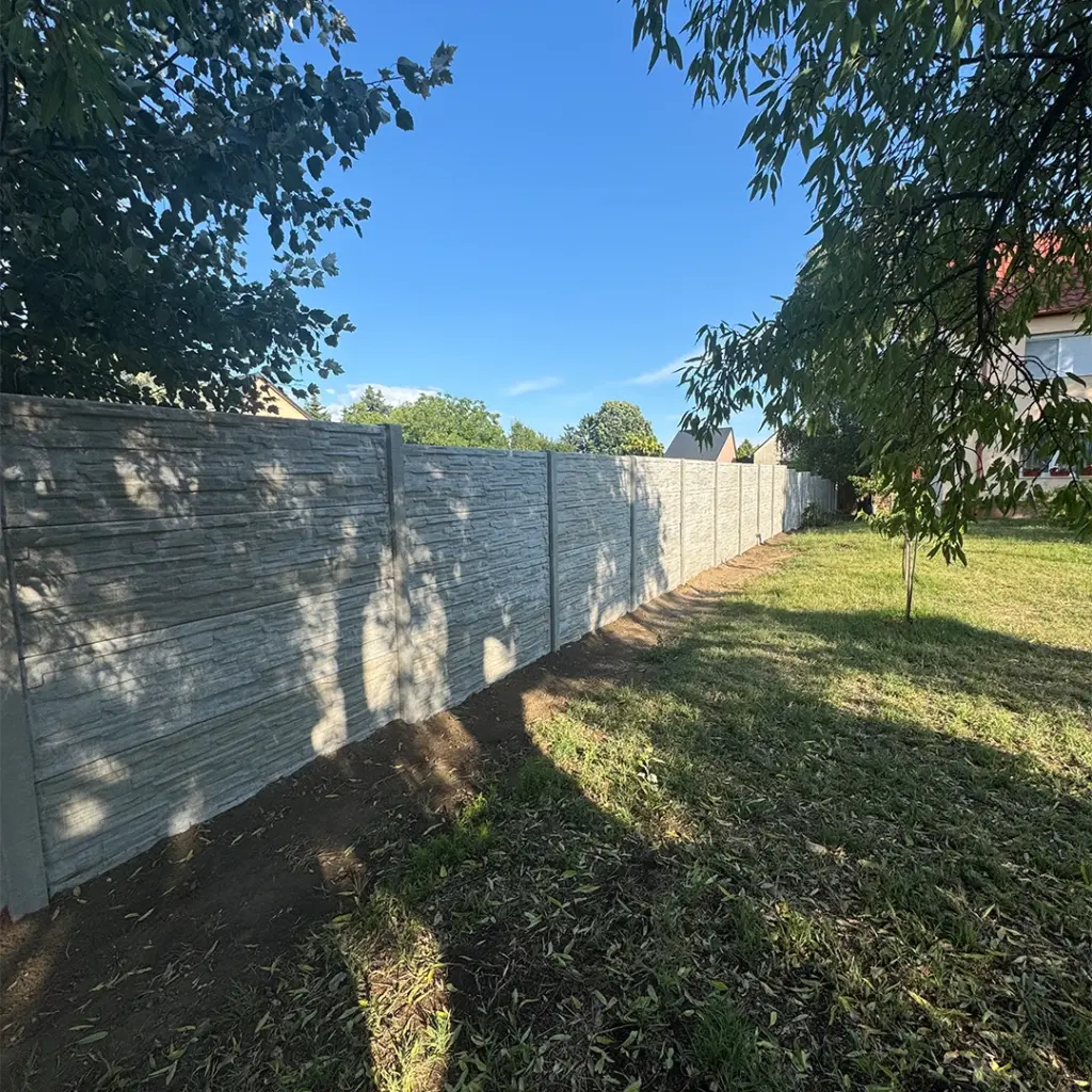 kerítés építés komárom